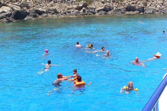 APHRODITE II -LAZY DAY CRUISE-BLUE LAGOON,TURTLE COVE, with LUNCH - Who will enjoy this cruise most