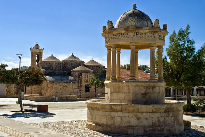 Authentic Paphos: Culture, Flavors and Traditions - How the transport and group size affect the day
