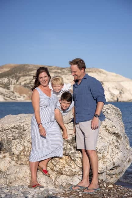 Cyprus: Private Photo Session with Professional Photographer - Solo portraits and the flying dress choice