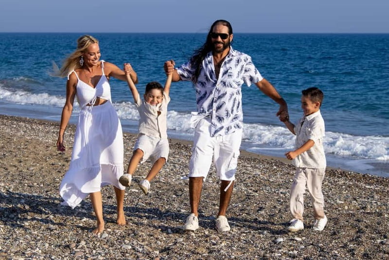 Cyprus: Private Photo Session with Professional Photographer - Digital files, editing, and what you do not receive