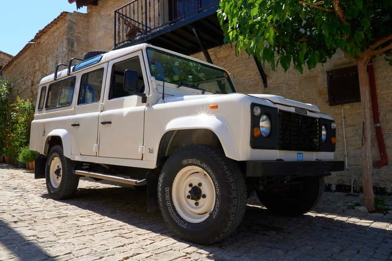 From Limassol: Grand Tour Jeep Safari - A mountain taverna lunch with local dishes