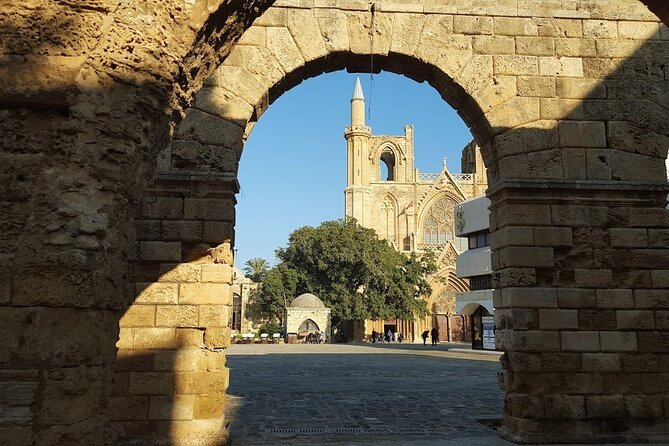 From Nicosia and Kyrenia: Famagusta & Kyrenia as Circular Tour - Kyrenia Harbour: a quick finish by the water
