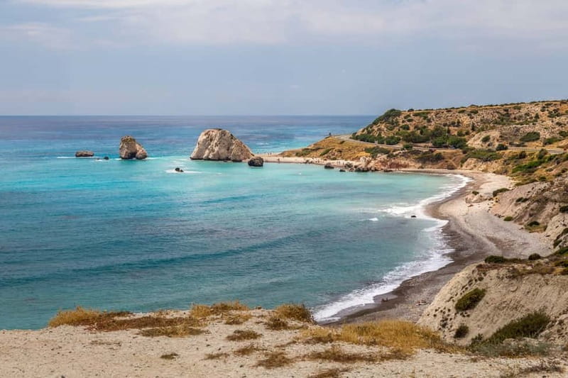 From Paphos: Sunset Drink at Aphrodite's Rock & Folk Dinner - What you may eat at the meze dinner
