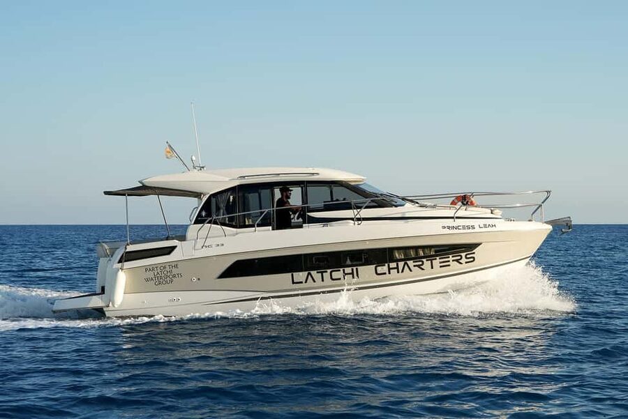Jeanneau NC33 - Luxury Yacht Charter to Blue Lagoon - Swimming and snorkeling at the Blue Lagoon