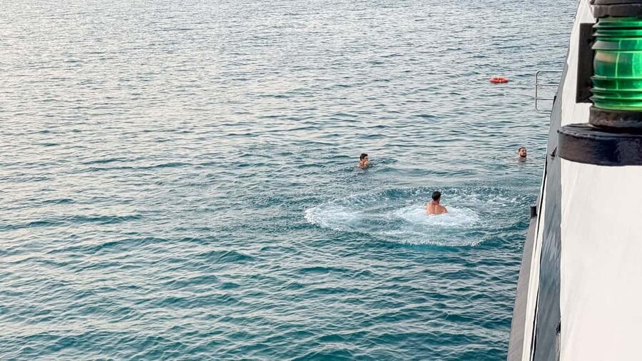 Larnaca: Disco Sunset cruise - What the $17 price really gives you