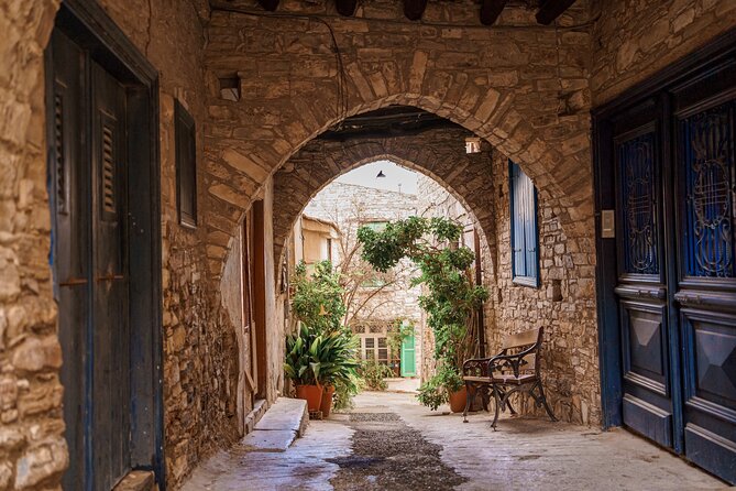 Larnaca Highlights with visit to Lefkara and Nicosia from Paphos - Nicosia and the Green Line