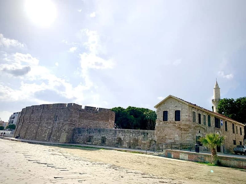 Larnaca: private guide to explore the Top-Sightseeings - The Roman aqueduct and the view beyond it