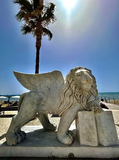 Larnaca: private guide to explore the Top-Sightseeings - Hala Sultan Tekke Mosque and Muslim Cyprus