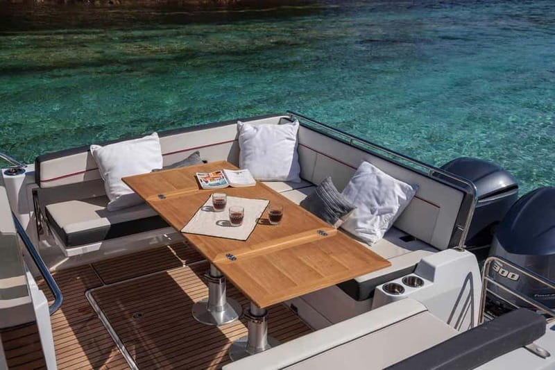 Latchi: Private Yacht Charter on Latchi Oasis - The captain and the level of service