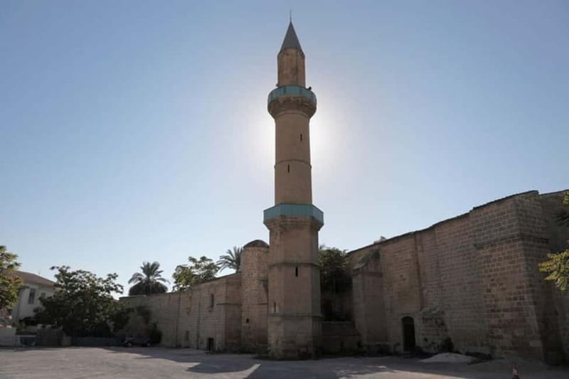Nikosia : Best of North Nicosia Walking Tour - Selimiye Mosque and the cathedral beneath it
