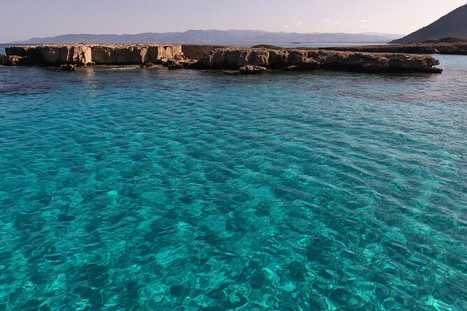 No Licence Luxury Self Drive Boat to Blue Lagoon + masks&snorkels - Choosing three, four, or six hours