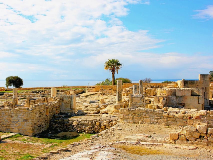 Paphos: Aphrodite's Birthplace, Lefkara & Kourion Day Trip - Petra tou Romiou and the Aphrodite myth