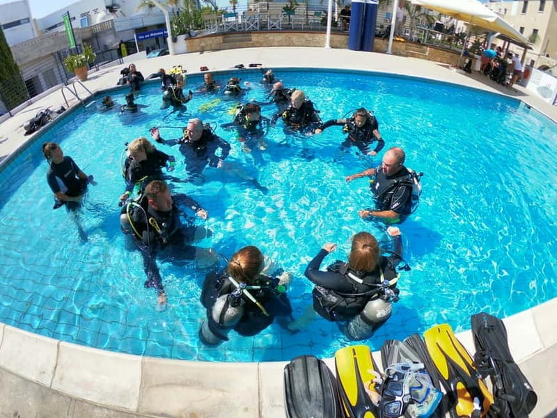 Paphos: Discover Scuba Diving Half-Day Tour - Walking to the Roman Wall shore site