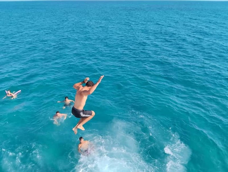Paphos: Glass Bottom Boat Trip with Swimming or Snorkeling - The 22-square-metre glass-bottom deck