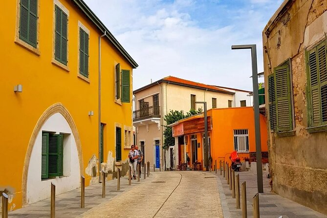 Paphos Half Day Tour Bus Pick Up from Hotels - The Guide Makes the Difference