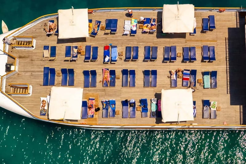 Paphos: Wave Dancer Half-Day Cruise with BBQ and Open Bar - A comfortable boat instead of a floating sardine tin