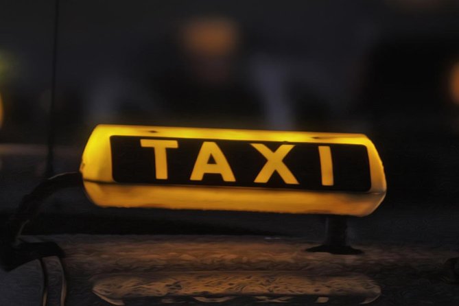 Private Airport Transfer from Hotel to Paphos Airport in a 4-seater taxi - Leaving your hotel or private address