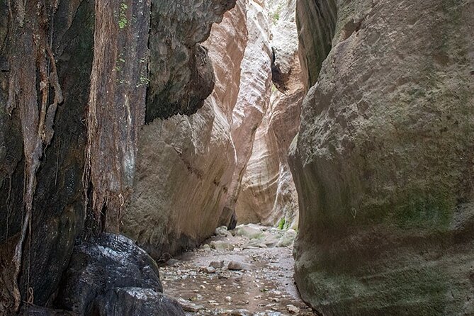 Private Jeep Safari Bath of Aphrodite including Adonis Waterfalls - Adonis Waterfalls: the cold-water finish