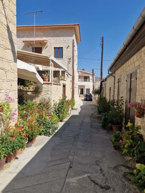 PRIVATE TOUR | Troodos Mountain: Waterfall, Villages & Lunch - Why the guide matters on a long private tour