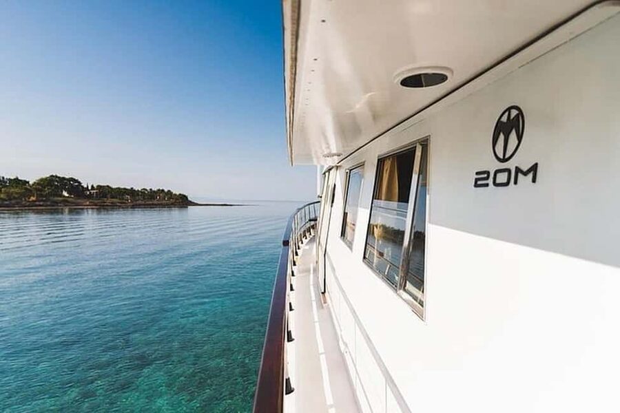 Protaras: Adults Presidents Cruise with Slide, BBQ & 1 Drink - Food, drinks, and the onboard atmosphere