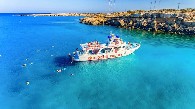 Protaras: Turtle Cove & Blue Lagoon Cruise - Thirty minutes at the Blue Lagoon