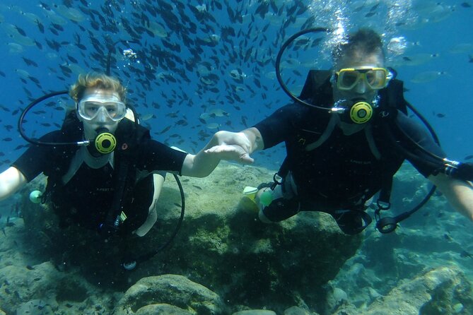 SCUBA DIVING first time experience - Part one: a clear lesson before you enter the water