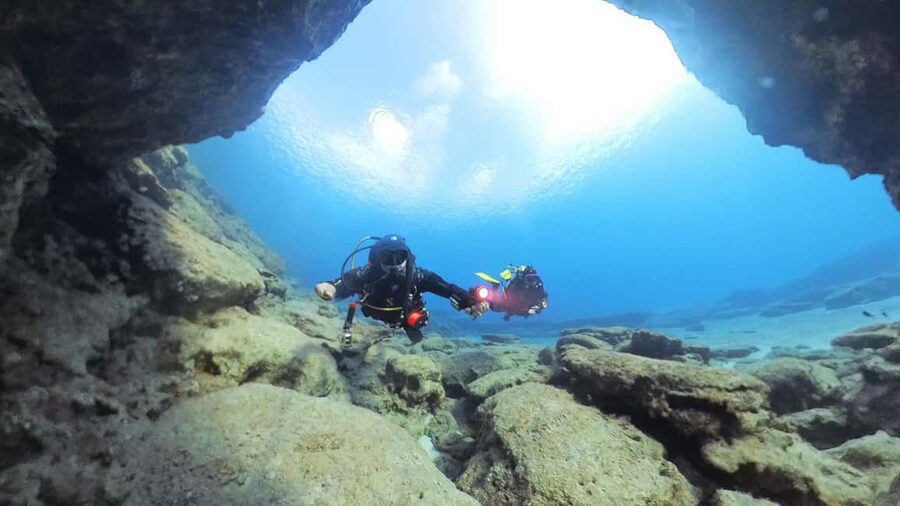Scuba Diving - Tunnels & Caves - Cape Greco - private guided - The 150-minute schedule, from pickup to shore
