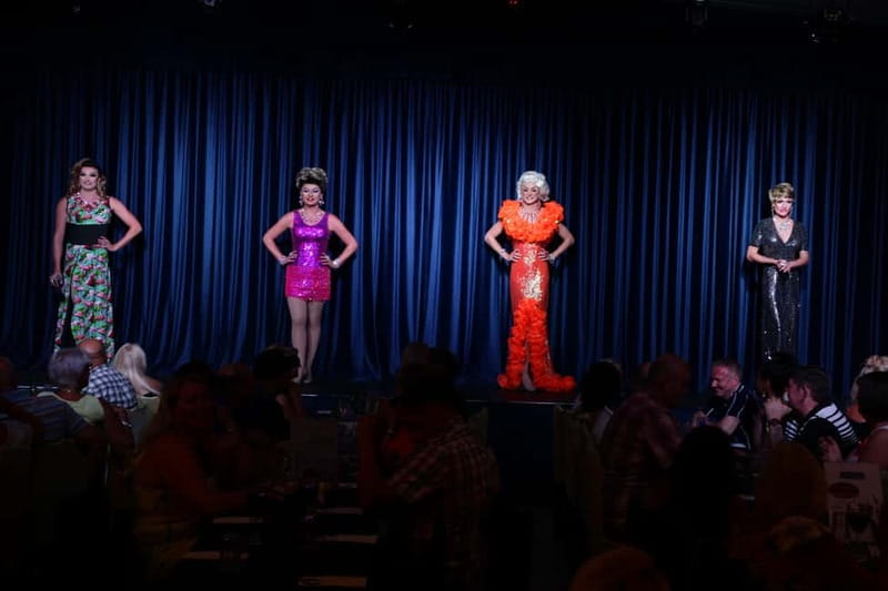 Stardust Variety Show - Practical details that affect your night