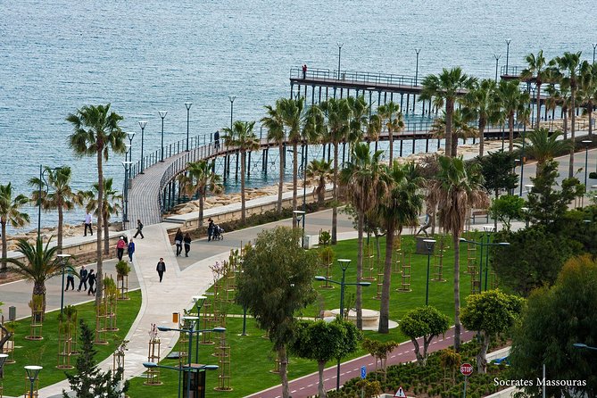Treasures of Limassol from Paphos - The guide and driver shape the day