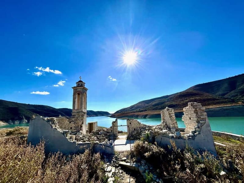 Troodos Mountains : private tour including a wine tasting - Kouris Dam and the submerged church of Alassa