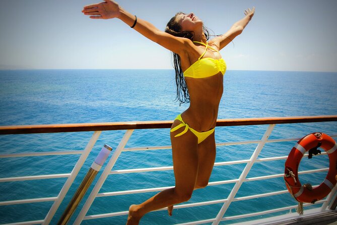 Wave Dancer Sunshine Full Day Cruise - All Inclusive - Comfort, safety, and the feel of the boat