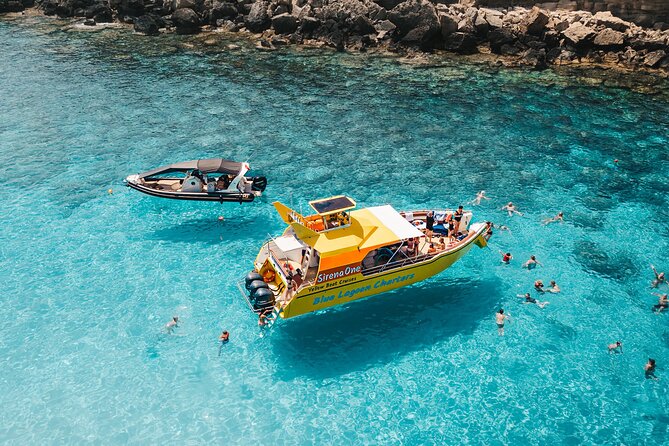 Yellow Boat Cruises: Afternoon Family Blue Lagoon & Turtle Cruise - Fig Tree Bay gives you a scenic start